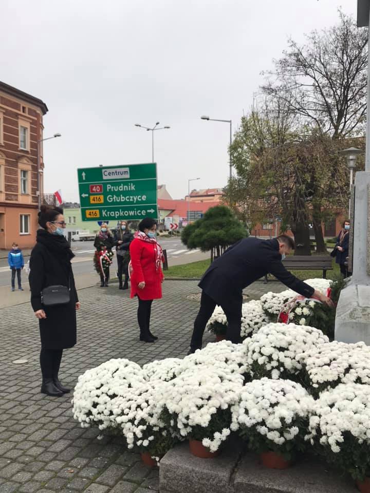 11 listopada w Głogówku złożenie kwiatów