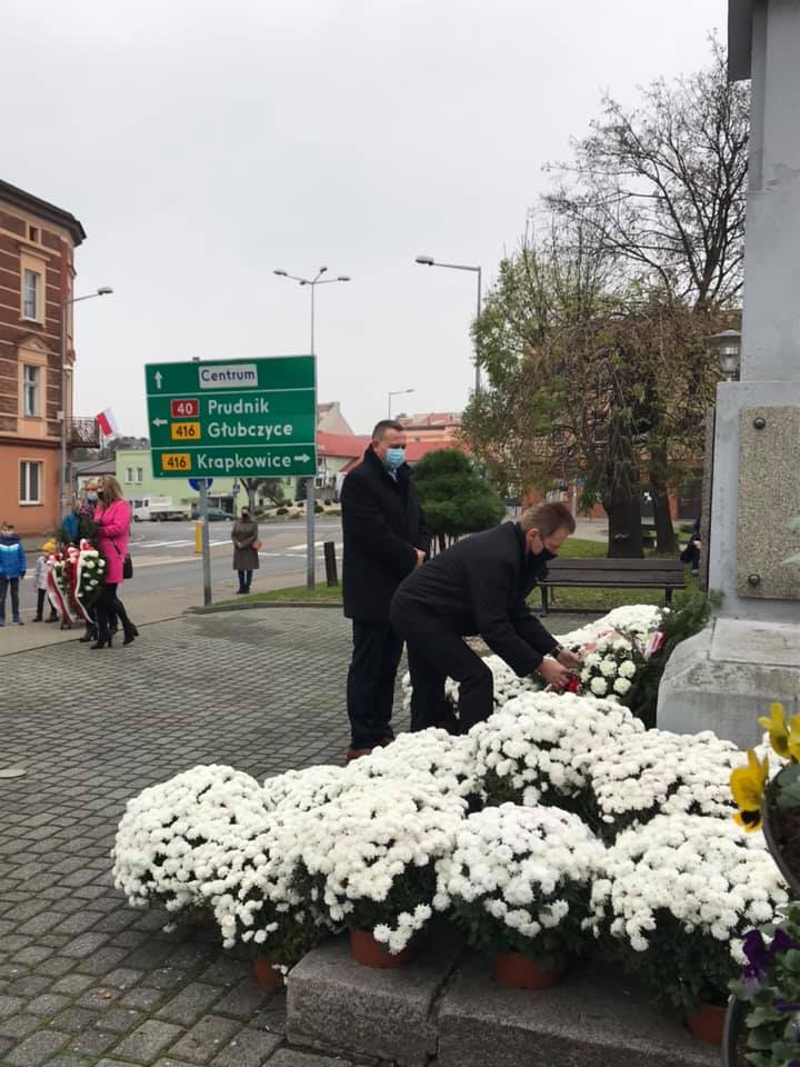 11 listopada w Głogówku złożenie kwiatów