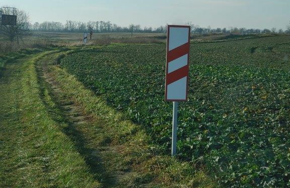 Obrazy - przejazd kolejowy