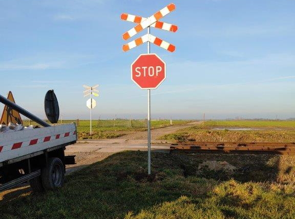 Obrazy - przejazd kolejowy